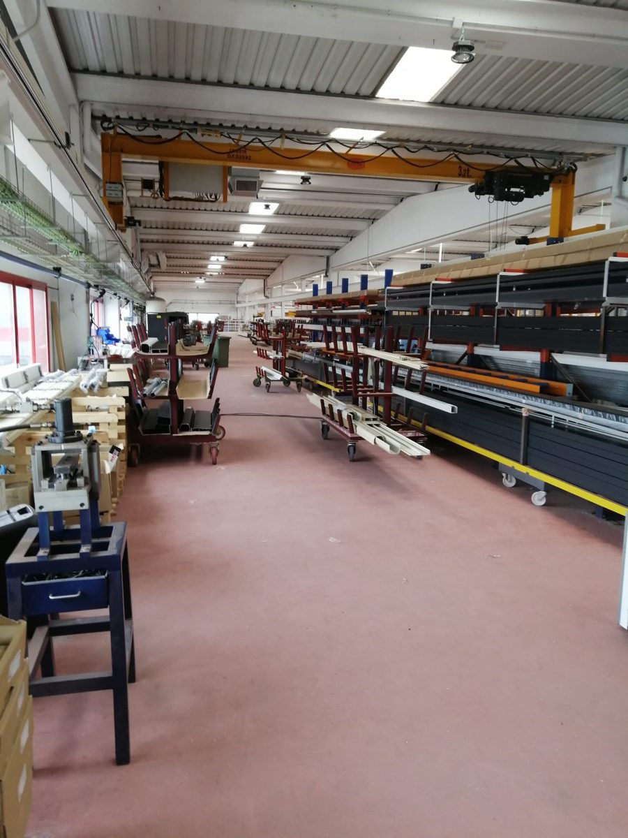 Usine de fabrication de brise-soleil orientables
